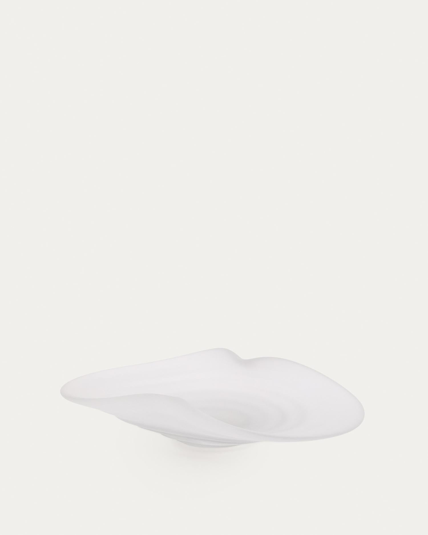 Tafelaufsatz Ondaro aus Milchglas 11 cm in Klar präsentiert im Onlineshop von KAQTU Design AG. Schale ist von Kave Home