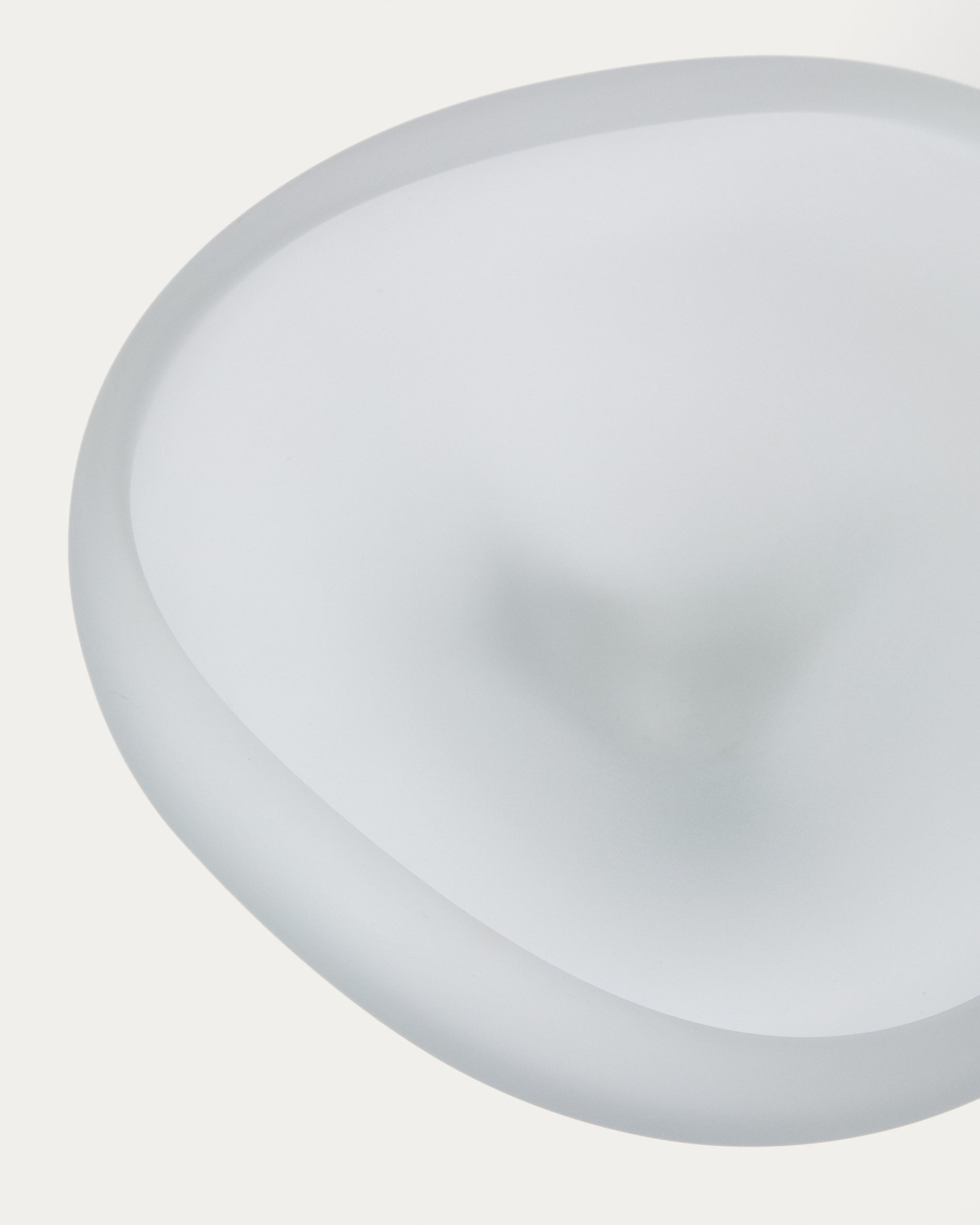 Tafelaufsatz Ondaro aus Milchglas 15 cm in Transparent präsentiert im Onlineshop von KAQTU Design AG. Vase ist von Kave Home