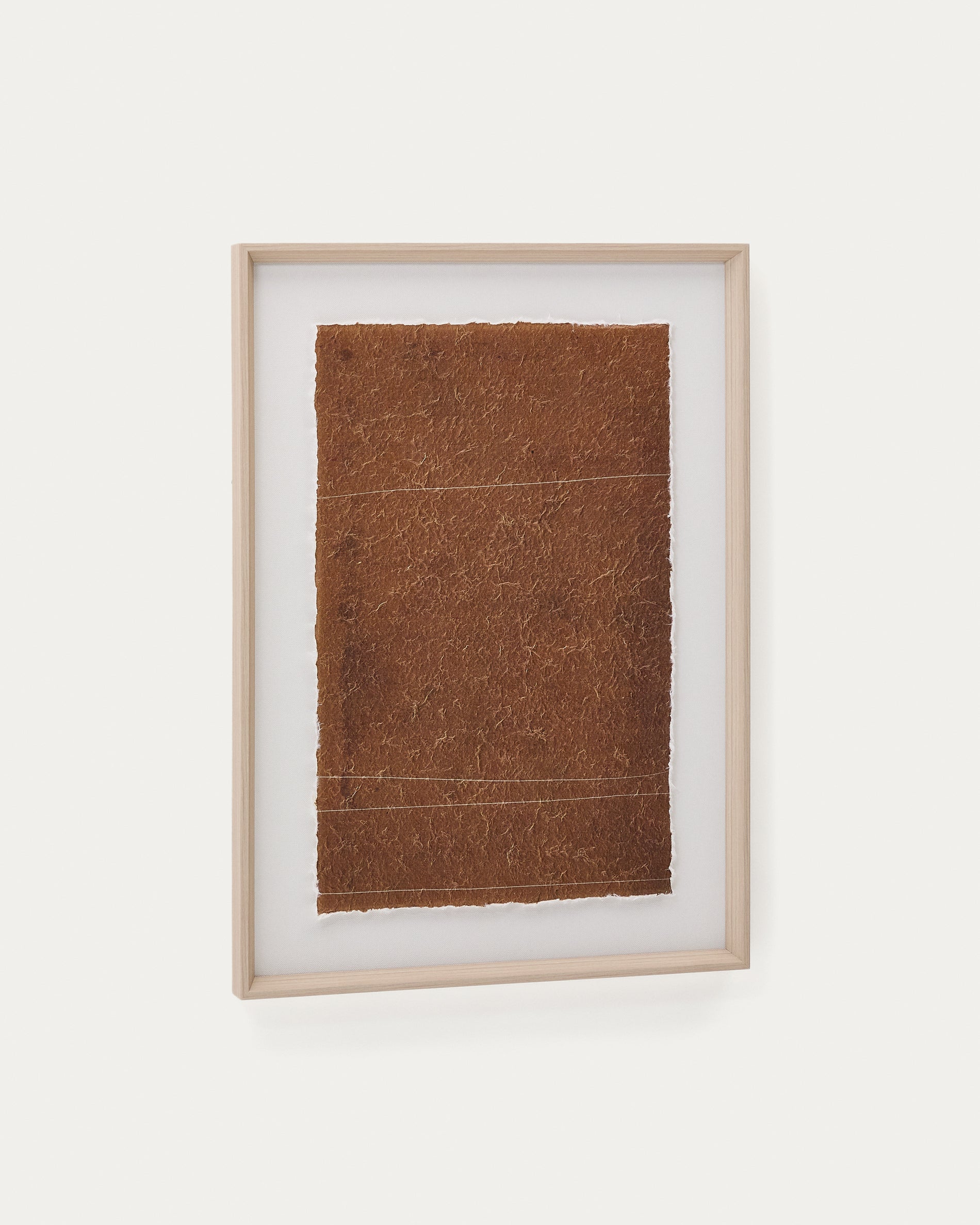 Bild Durkan aus Recyclingpapier braun 50 x 70 cm in Braun präsentiert im Onlineshop von KAQTU Design AG. Bild ist von Kave Home