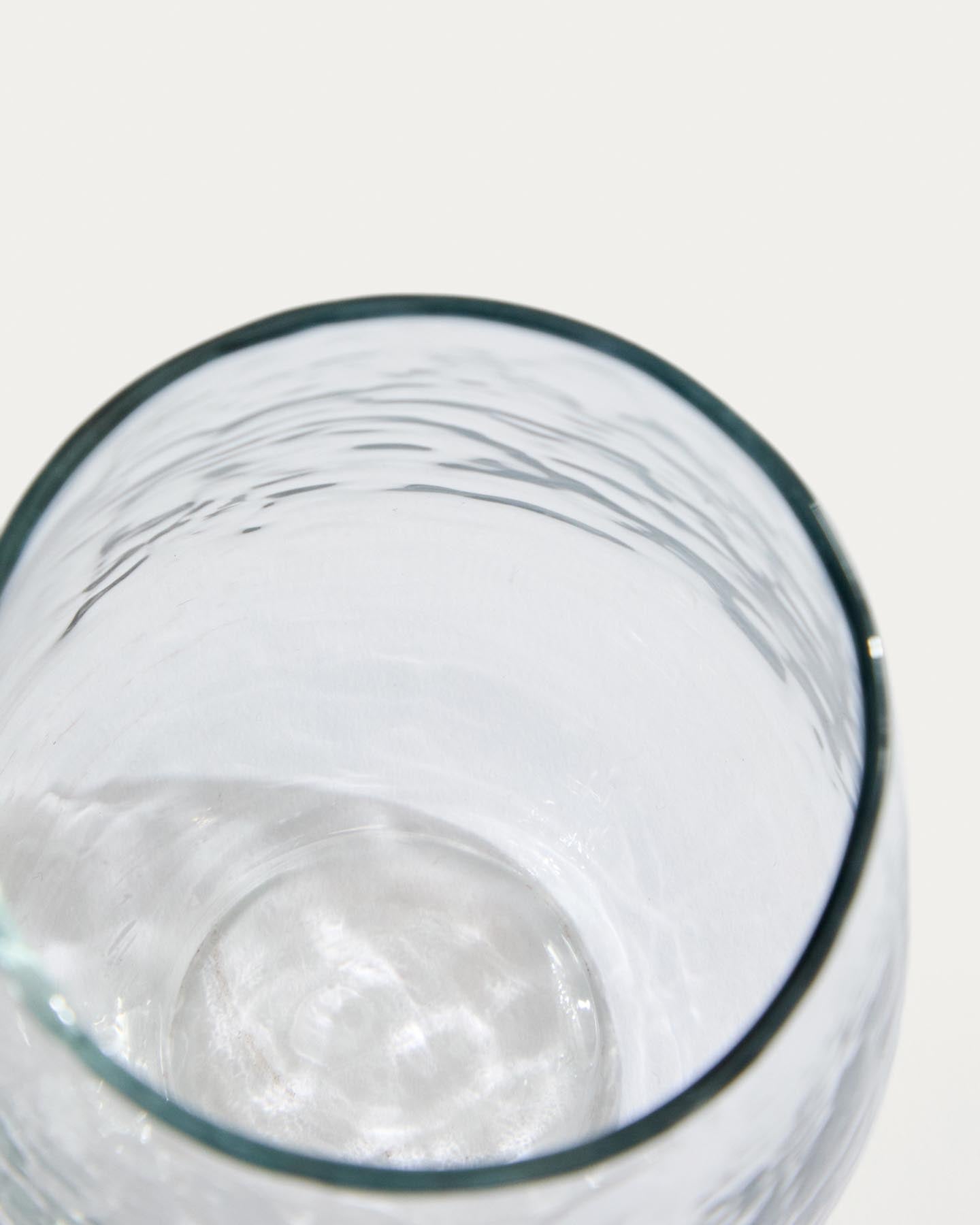 Glas Sileia aus transparentem Recyclingglas in Transparent präsentiert im Onlineshop von KAQTU Design AG. Glas ist von Kave Home