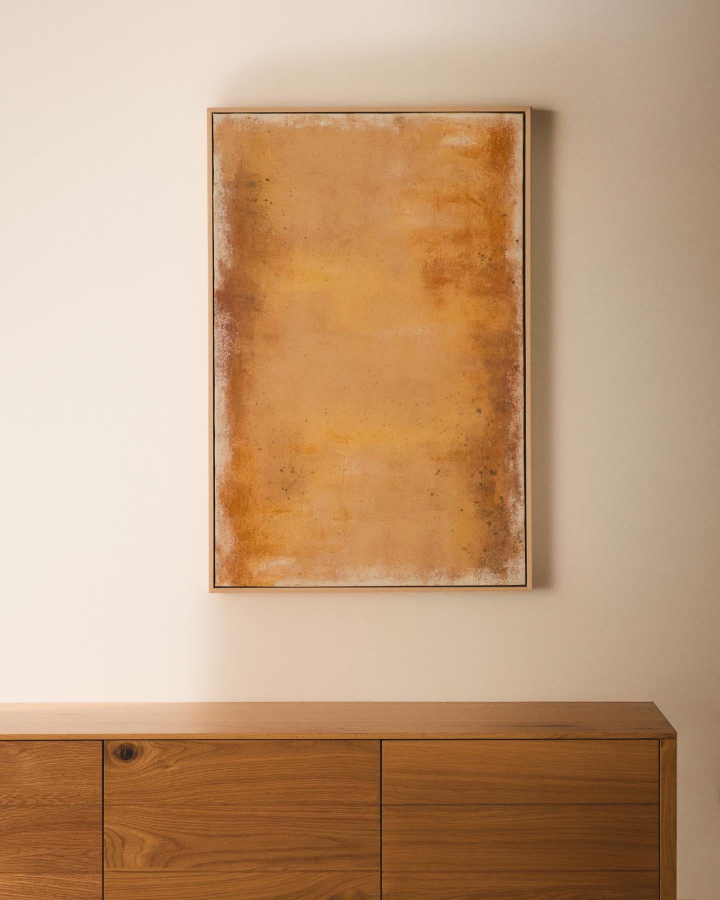 Abstraktes Bild Selnar, Gelb, 60 x 90 cm in Orange präsentiert im Onlineshop von KAQTU Design AG. Bild ist von Kave Home