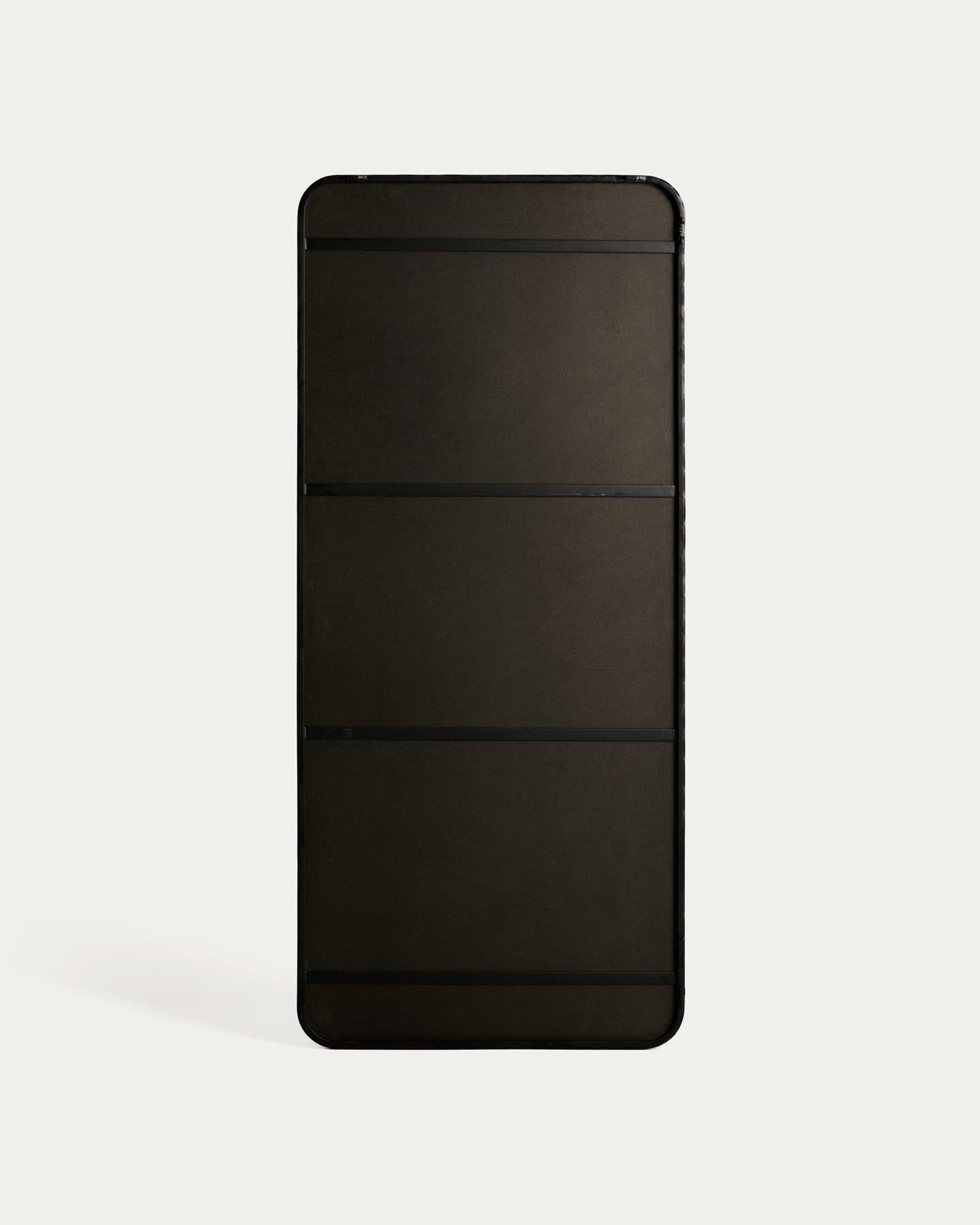 Spiegel Marco mit schwarzem Metall, 80 x 180 cm in Schwarz präsentiert im Onlineshop von KAQTU Design AG. Spiegel ist von Kave Home