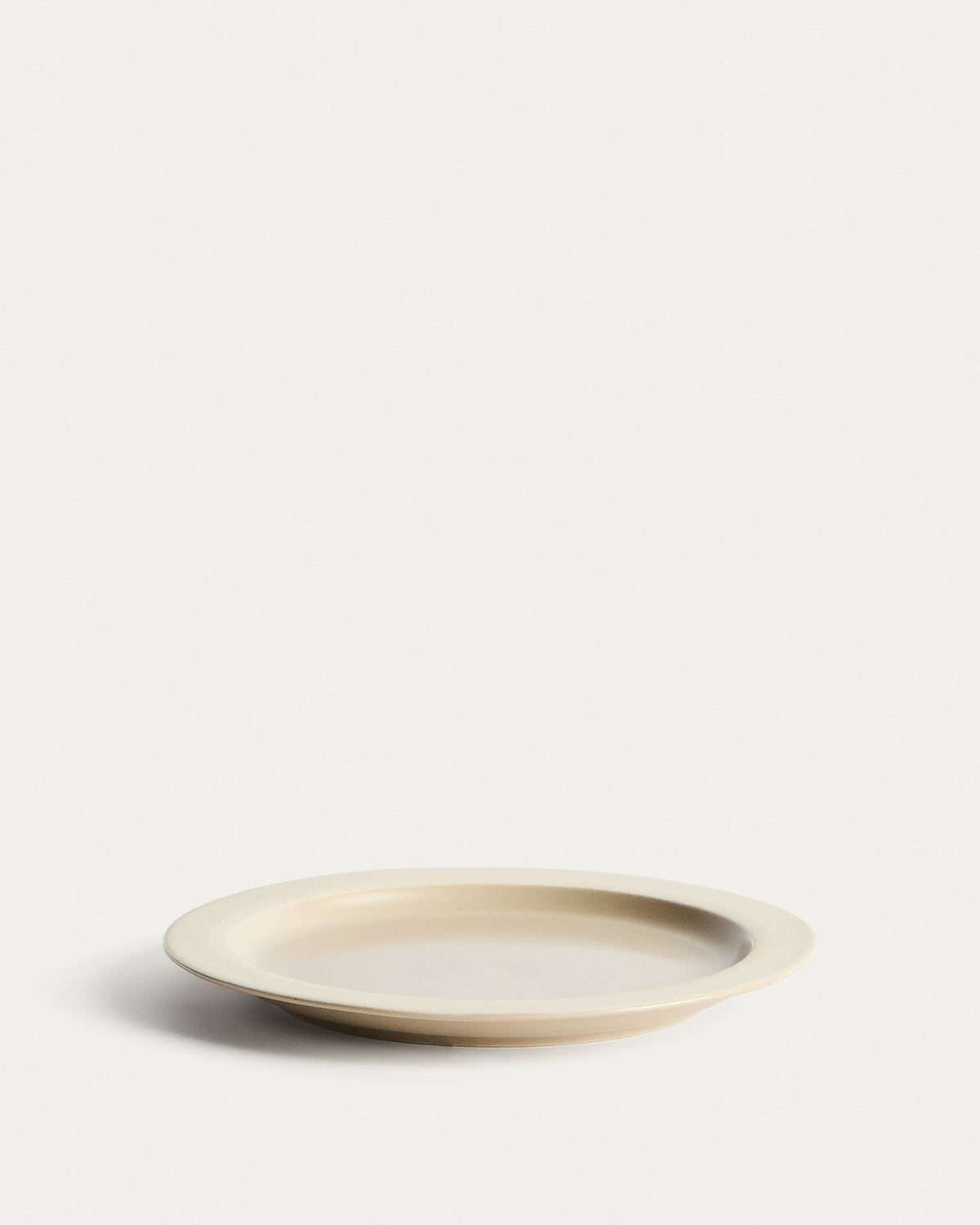 Dessertteller Doren aus Keramik in Beige in Weiss präsentiert im Onlineshop von KAQTU Design AG. Dessertteller ist von Kave Home