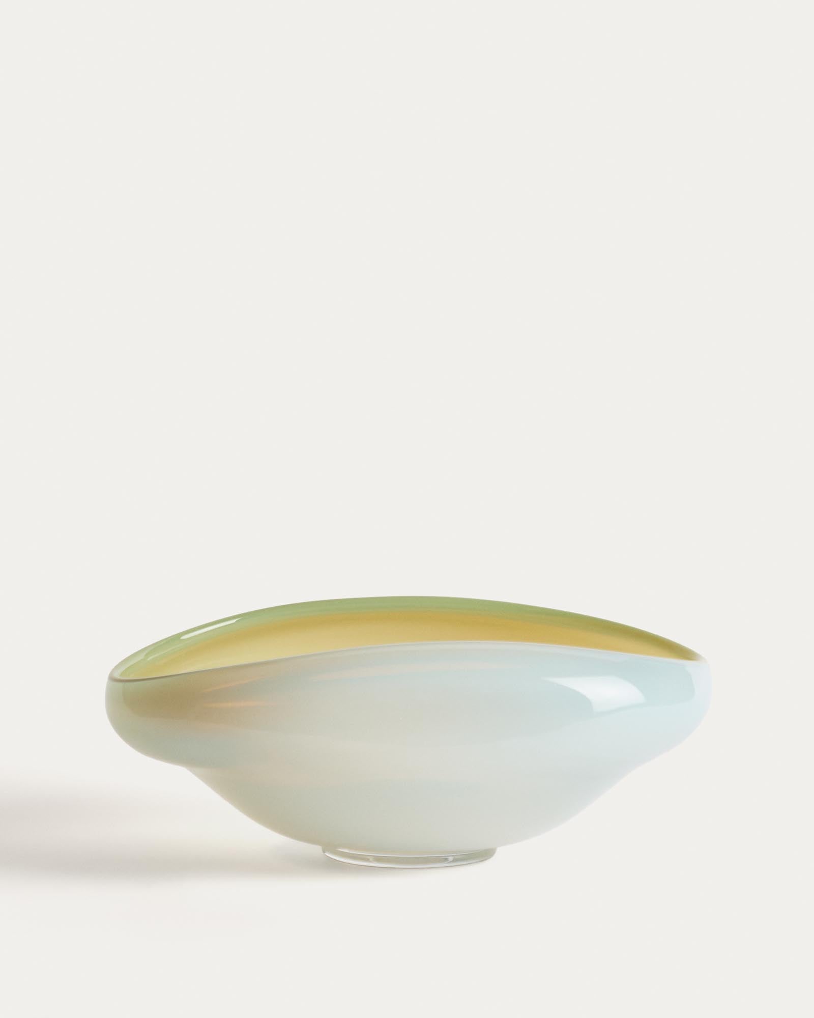 Tafelaufsatz Nodila aus weissem Glas, 30 x 21 cm in Transparent präsentiert im Onlineshop von KAQTU Design AG. Vase ist von Kave Home