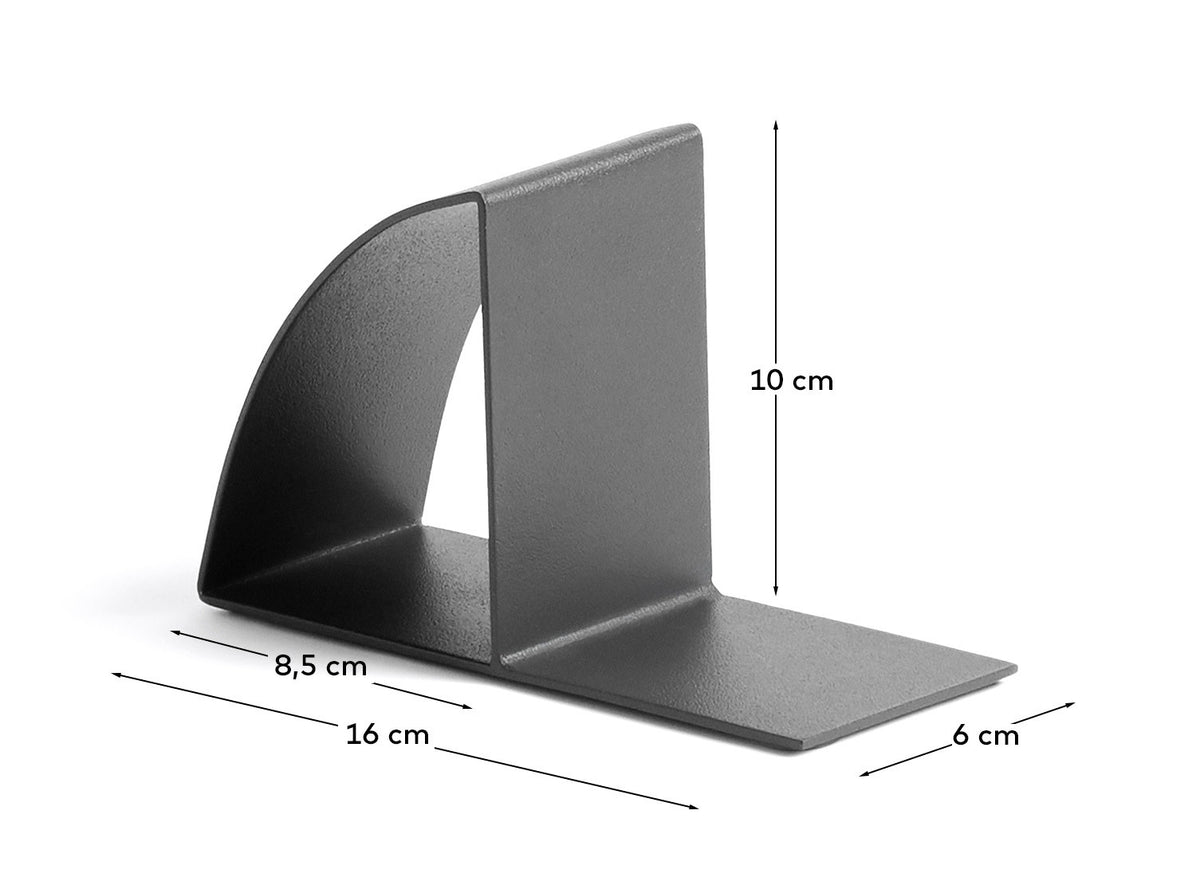 Buchstütze Mistra aus schwarzem Eisen in Schwarz präsentiert im Onlineshop von KAQTU Design AG. Büromaterial ist von Kave Home