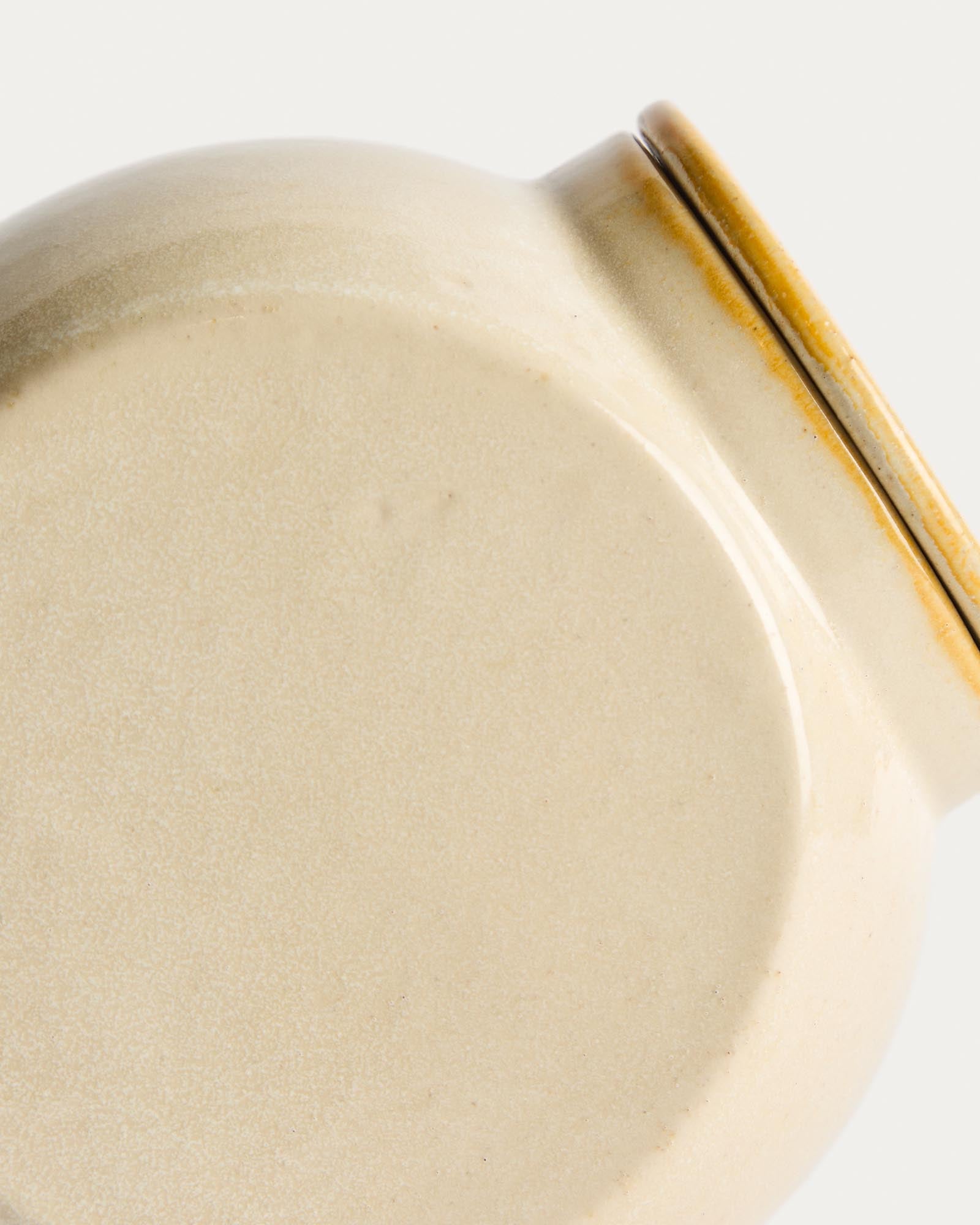 Topf Belor aus Keramik in Weiss, 17 cm in Weiss präsentiert im Onlineshop von KAQTU Design AG. Aufbewahrungsbehälter ist von Kave Home