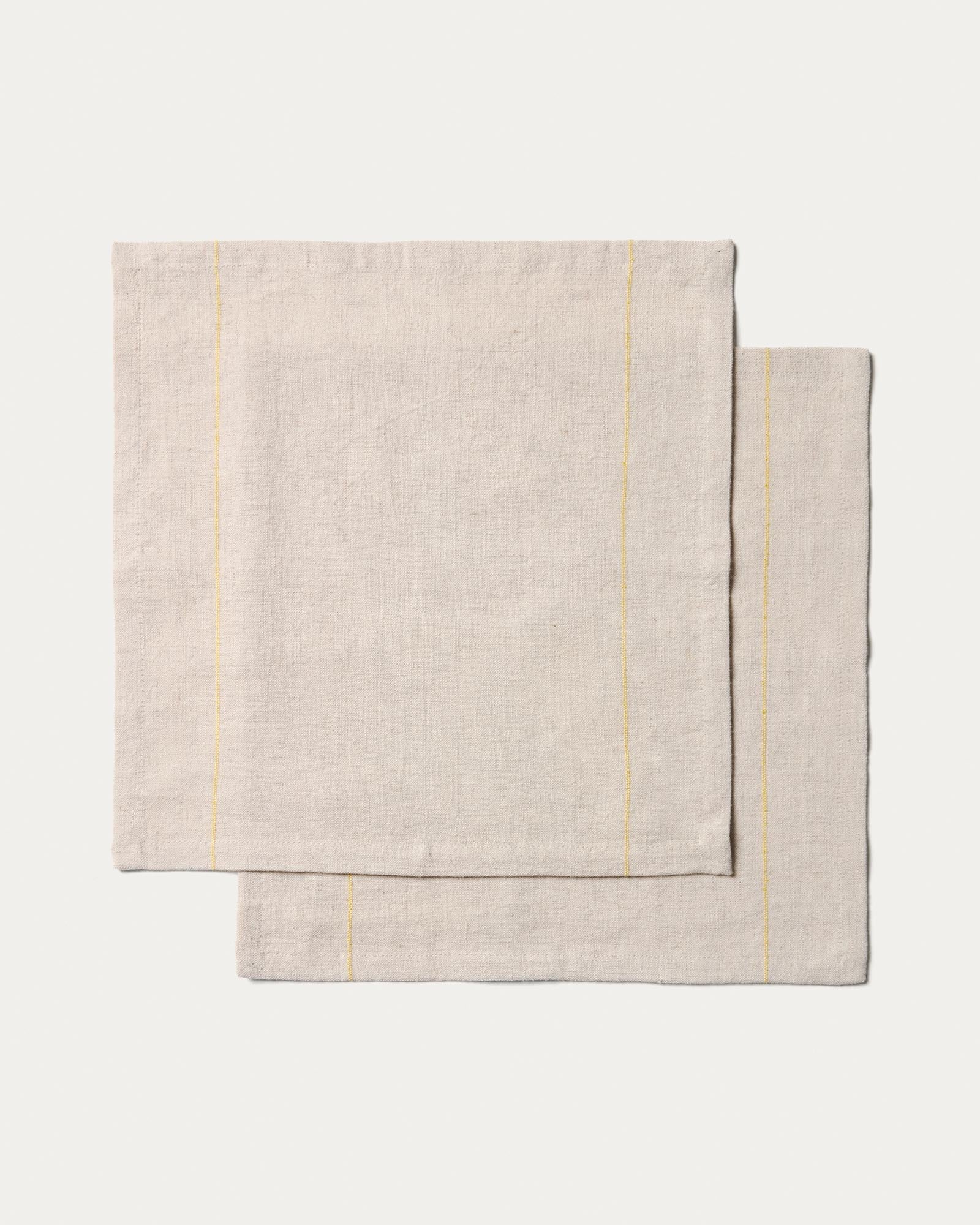 Set Ulaen mit 2 Servietten aus Baumwolle und Leinen in Beige mit gelben Streifen, 35 x 35 cm in Beige präsentiert im Onlineshop von KAQTU Design AG. Servietten ist von Kave Home