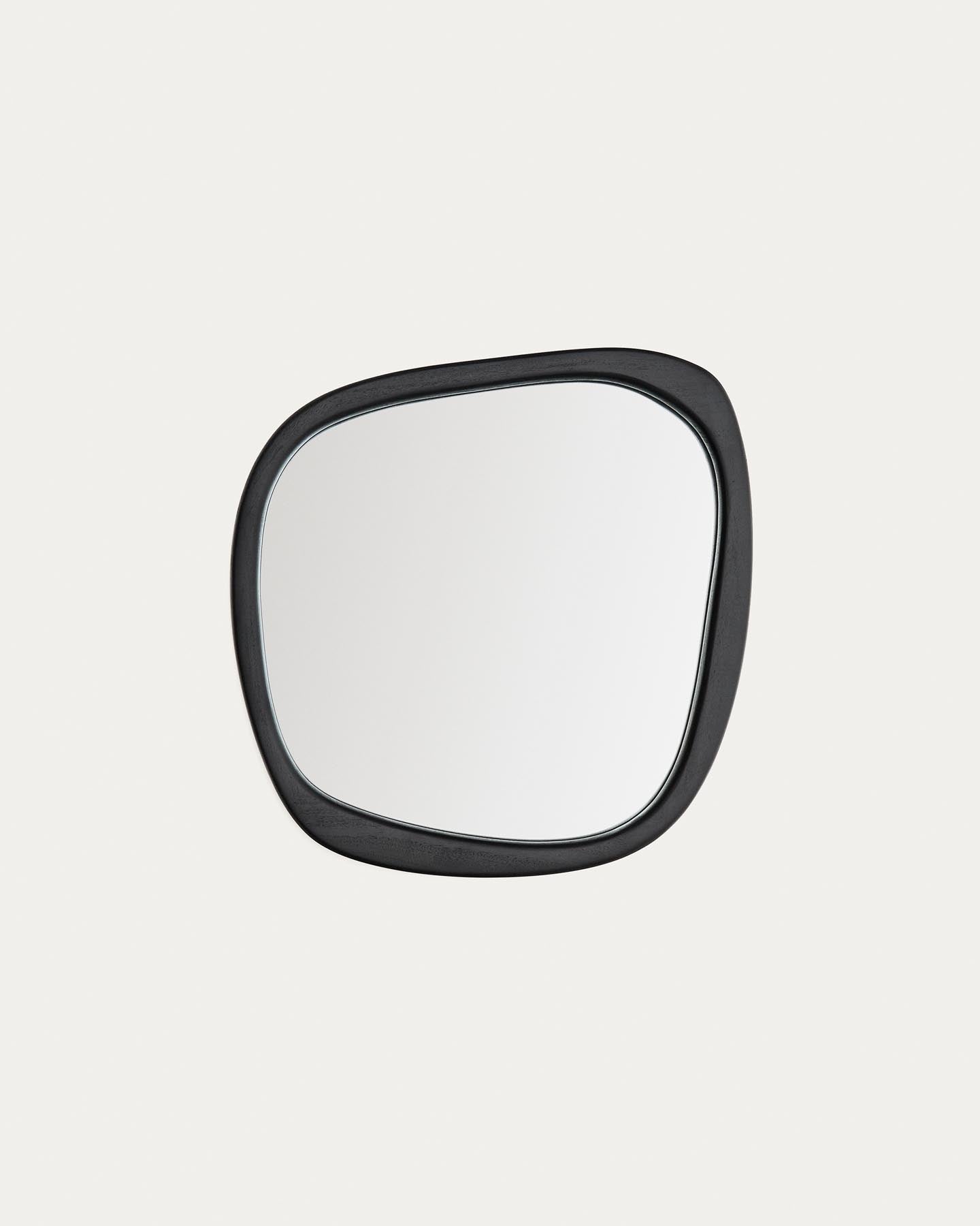 Spiegel Alura aus Teakholz schwarz 45,5 x 47 cm FSC 100 % in Schwarz präsentiert im Onlineshop von KAQTU Design AG. Spiegel ist von Kave Home