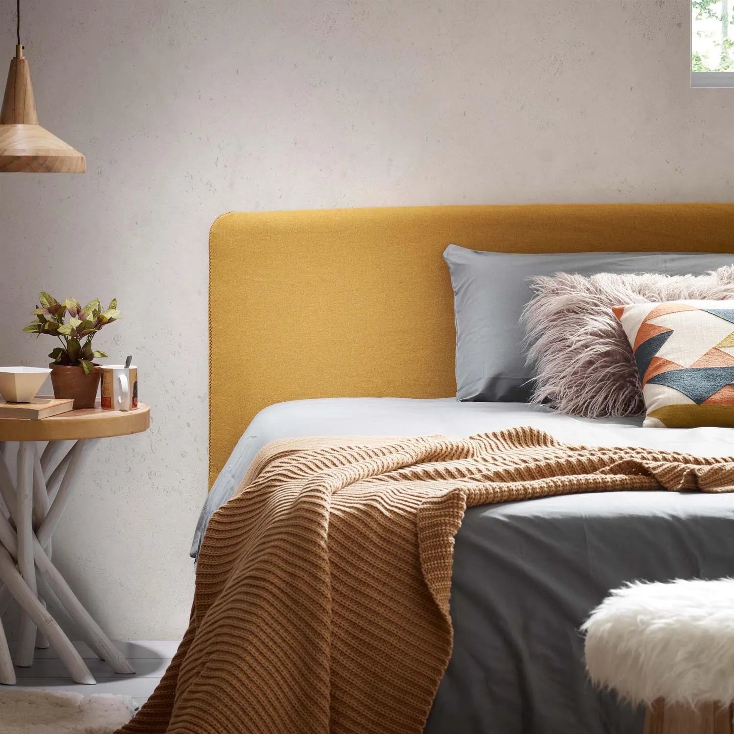 Dyla Bettkopfteil mit abnehmbarem Bezug senfgelb für Bett von 150 cm FSC Mix Credit in Senfgelb präsentiert im Onlineshop von KAQTU Design AG. Zubehör Bett ist von Kave Home