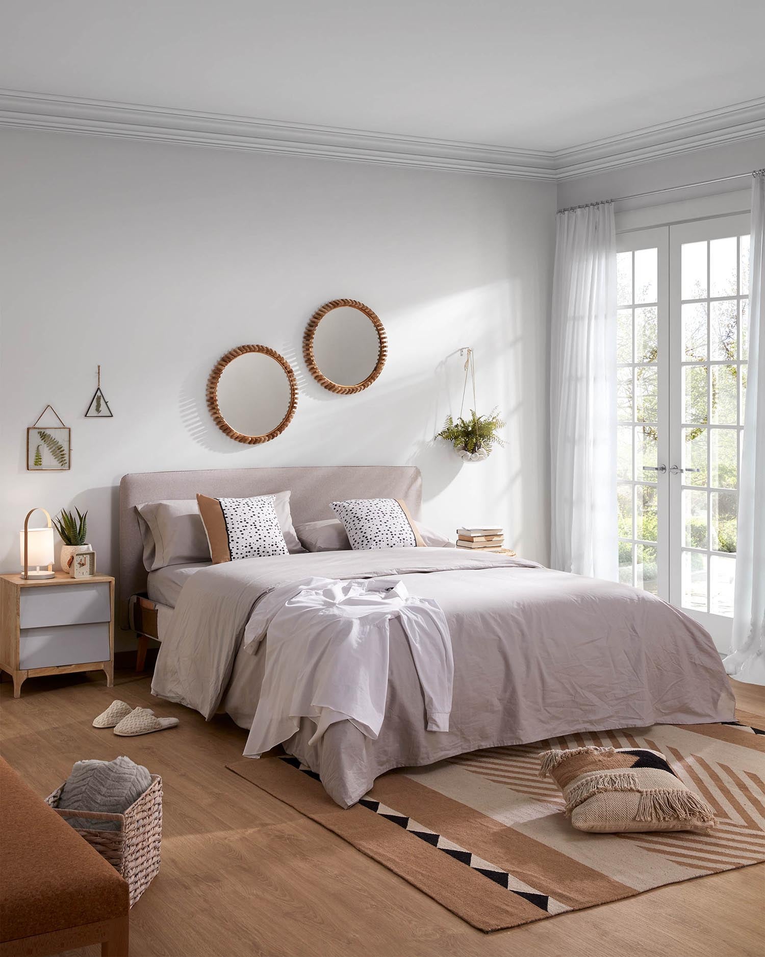 Dyla cover in beige for bed with mattress 160 x 200 cm