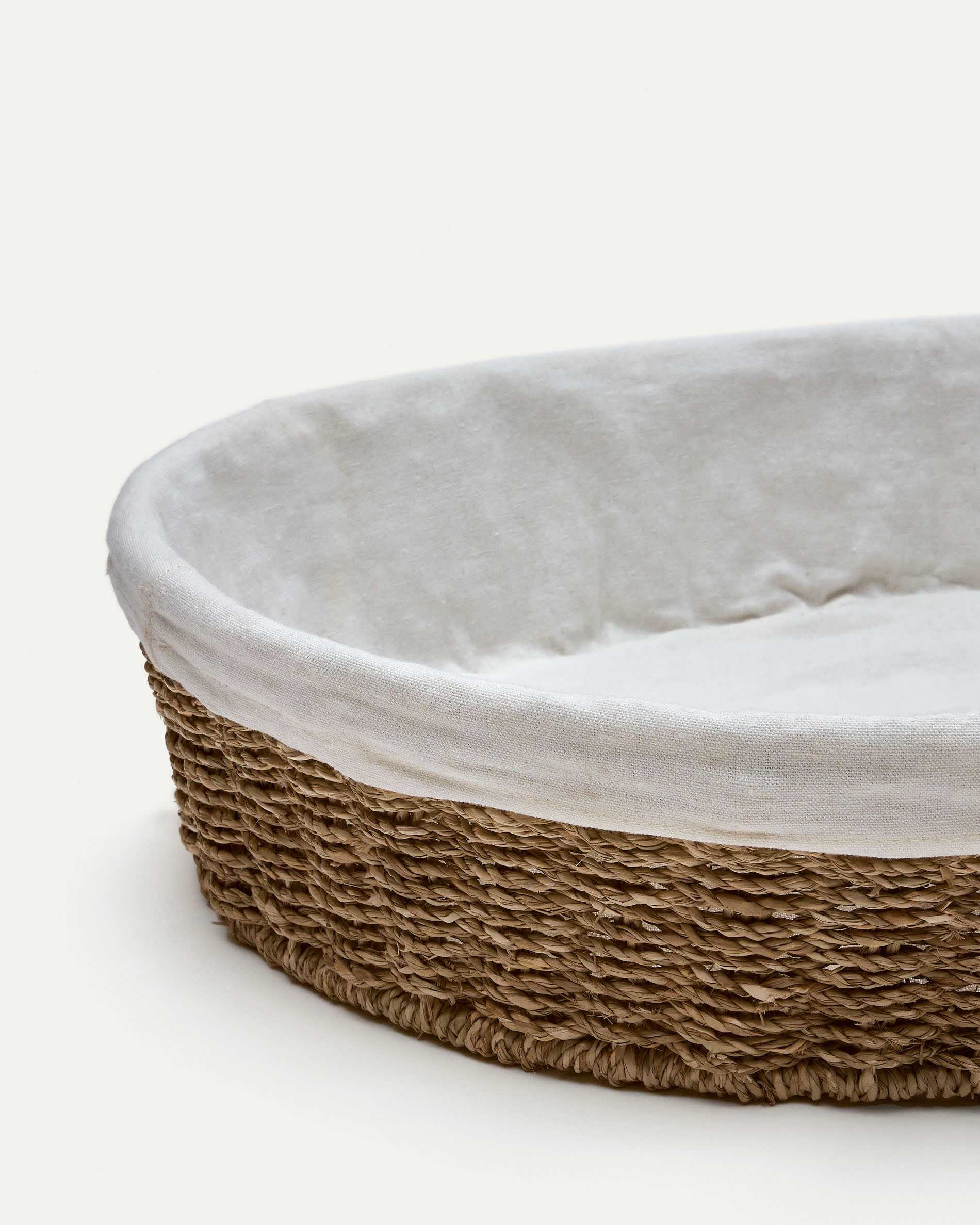 Tossa grosser Korb aus Naturfasern in Natur präsentiert im Onlineshop von KAQTU Design AG. Aufbewahrungskorb ist von Kave Home