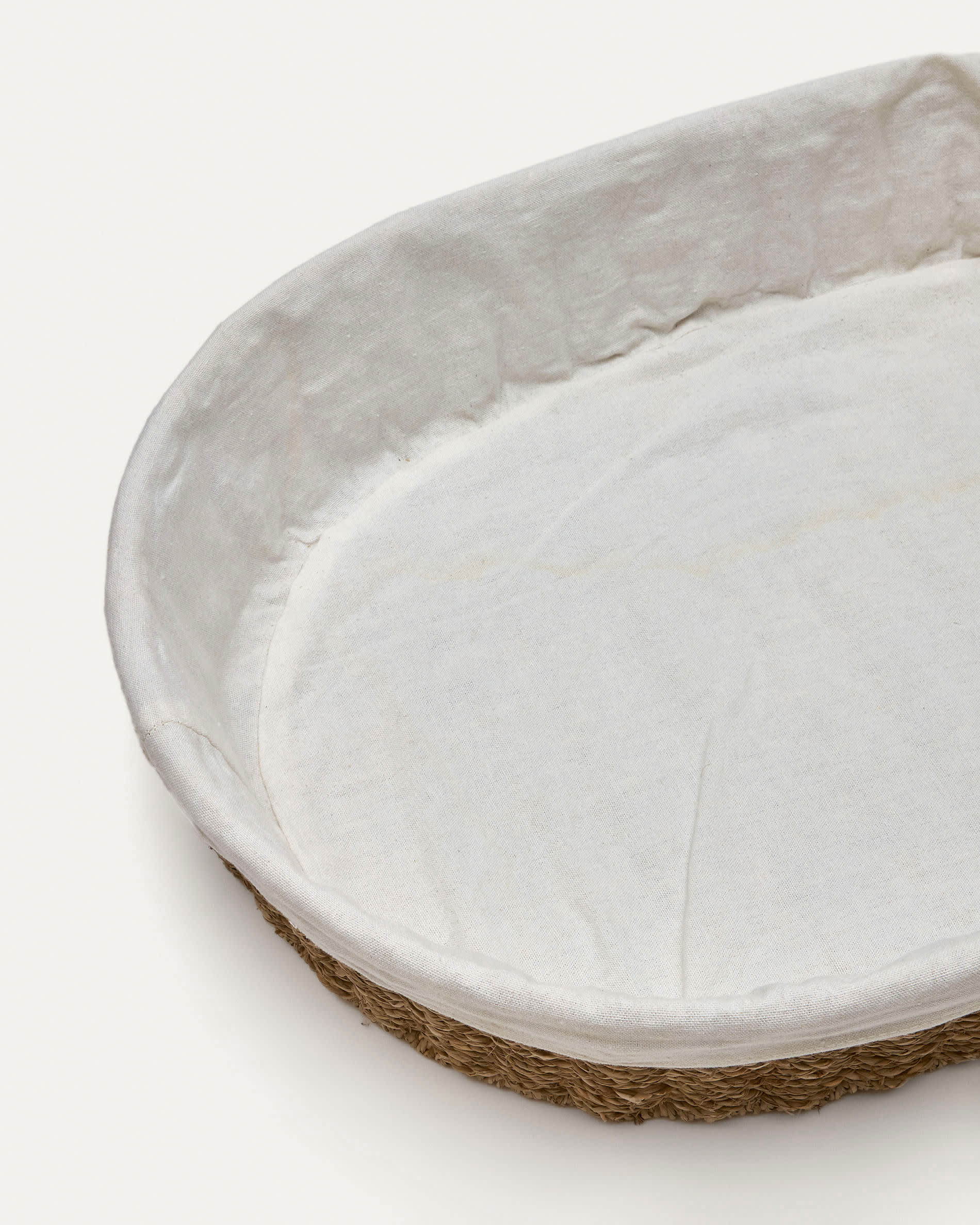 Tossa grosser Korb aus Naturfasern in Natur präsentiert im Onlineshop von KAQTU Design AG. Aufbewahrungskorb ist von Kave Home