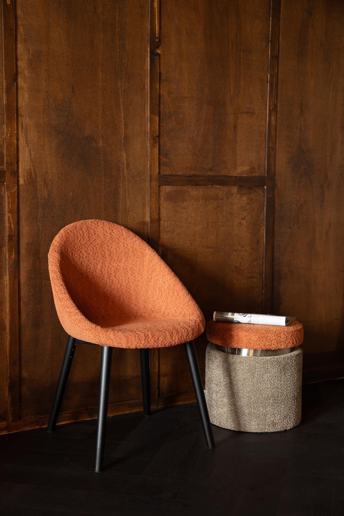 Fenna Stuhl in Terra präsentiert im Onlineshop von KAQTU Design AG. Stuhl ist von Dutchbone