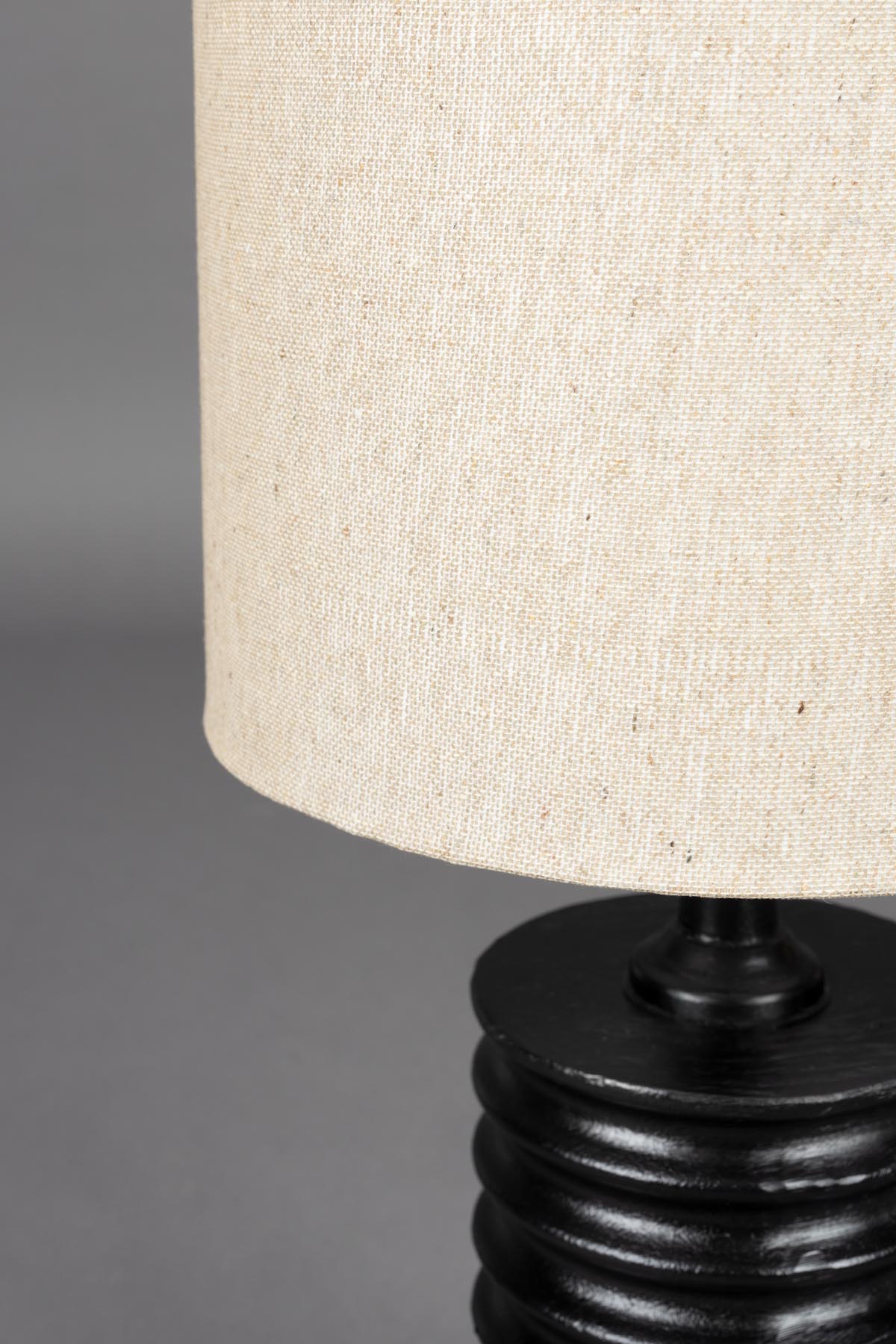 Yalu Tischleuchte in Schwarz präsentiert im Onlineshop von KAQTU Design AG. Tischleuchte ist von Dutchbone