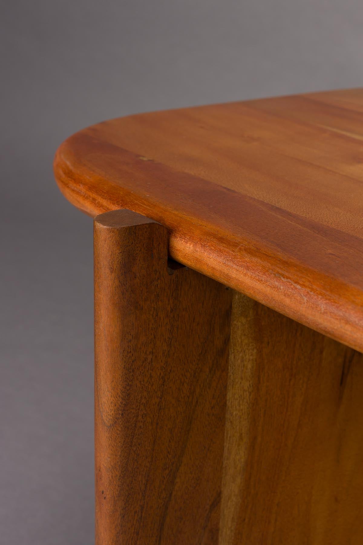 Beistelltisch Feller in Braun präsentiert im Onlineshop von KAQTU Design AG. Couchtisch ist von Dutchbone