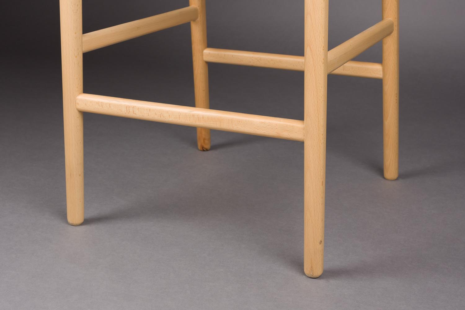 Barstuhl Cecile in Natural präsentiert im Onlineshop von KAQTU Design AG. Barstuhl ist von Dutchbone