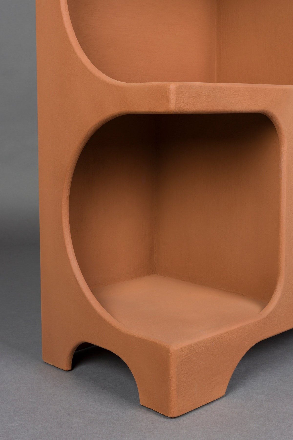 Regal Dundee in Terrakotta präsentiert im Onlineshop von KAQTU Design AG. Bücherregal ist von Dutchbone