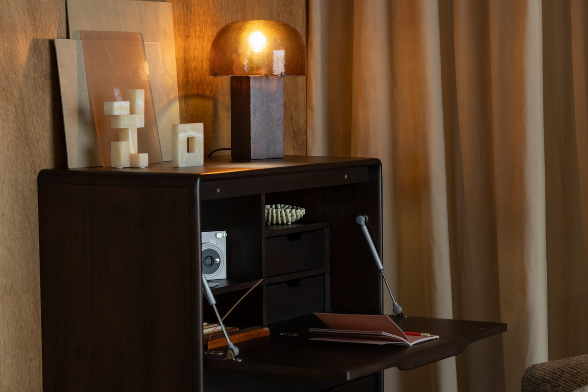 Kabinet Elroy in Braun präsentiert im Onlineshop von KAQTU Design AG. Cabinet ist von Dutchbone
