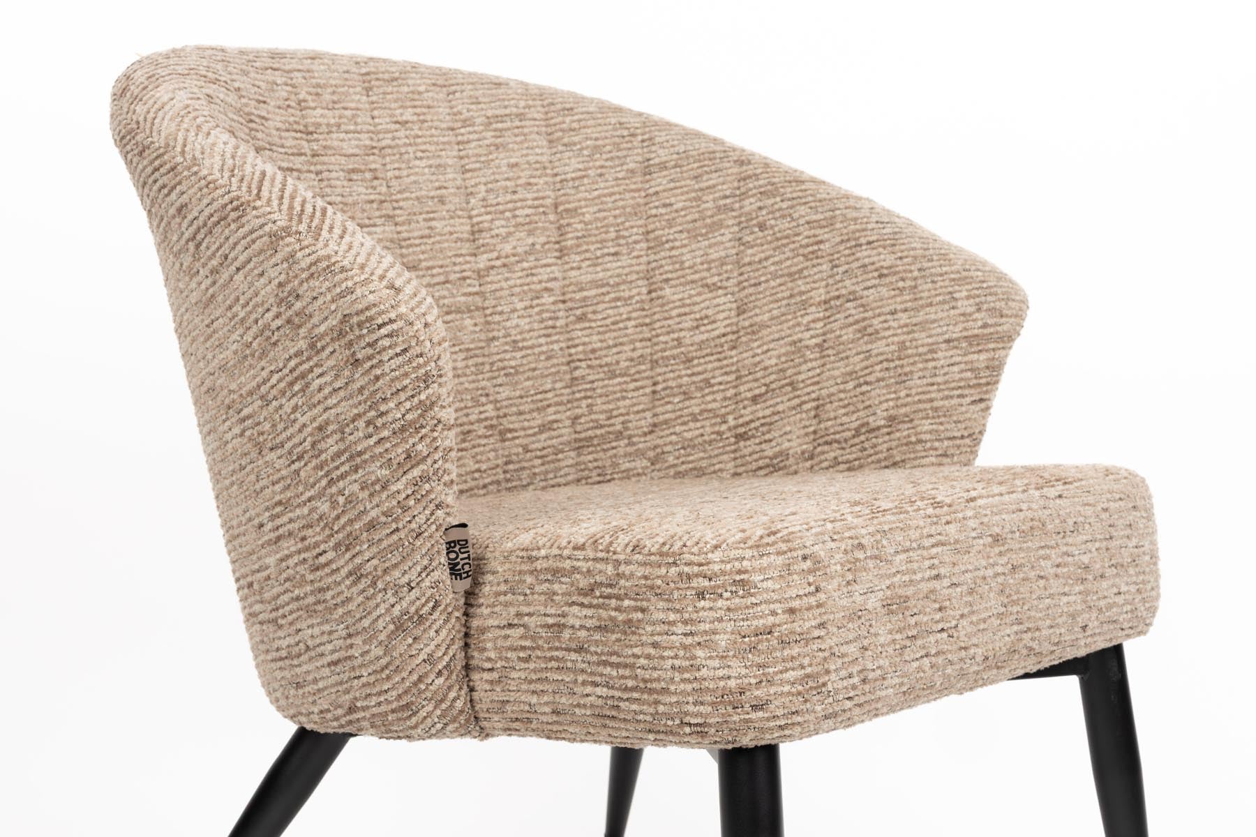 Sessel Georgia in Braun präsentiert im Onlineshop von KAQTU Design AG. Sessel ist von Dutchbone