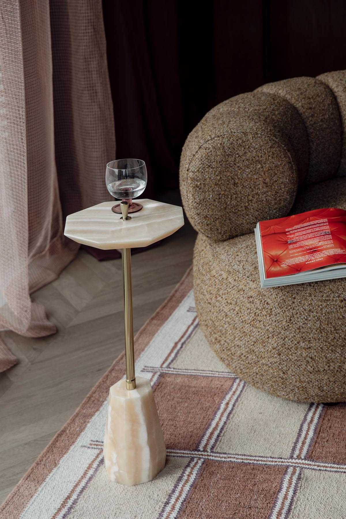 Beistelltisch Onno in Gelb präsentiert im Onlineshop von KAQTU Design AG. Beistelltisch ist von Dutchbone