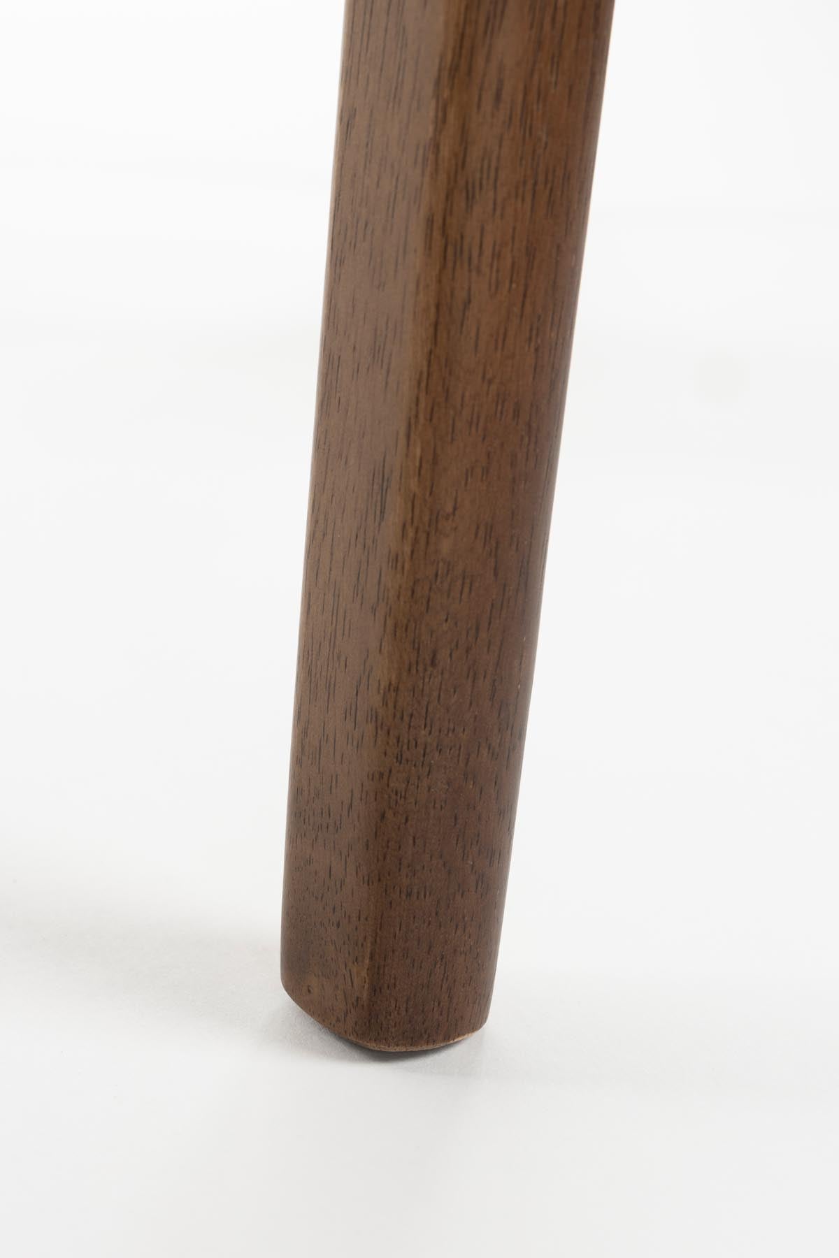 Stuhl Marais in Braun präsentiert im Onlineshop von KAQTU Design AG. Stuhl ist von Dutchbone
