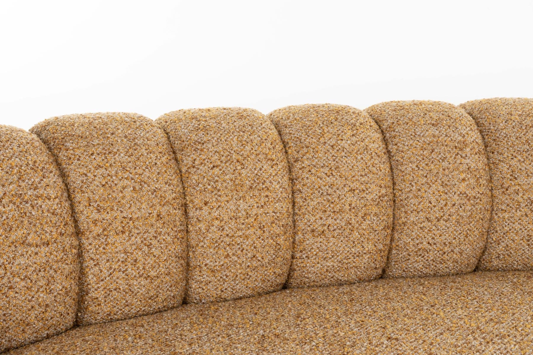 Sofa Duvane 4,5-Sitzer in Braun präsentiert im Onlineshop von KAQTU Design AG. 4er Sofa ist von Dutchbone