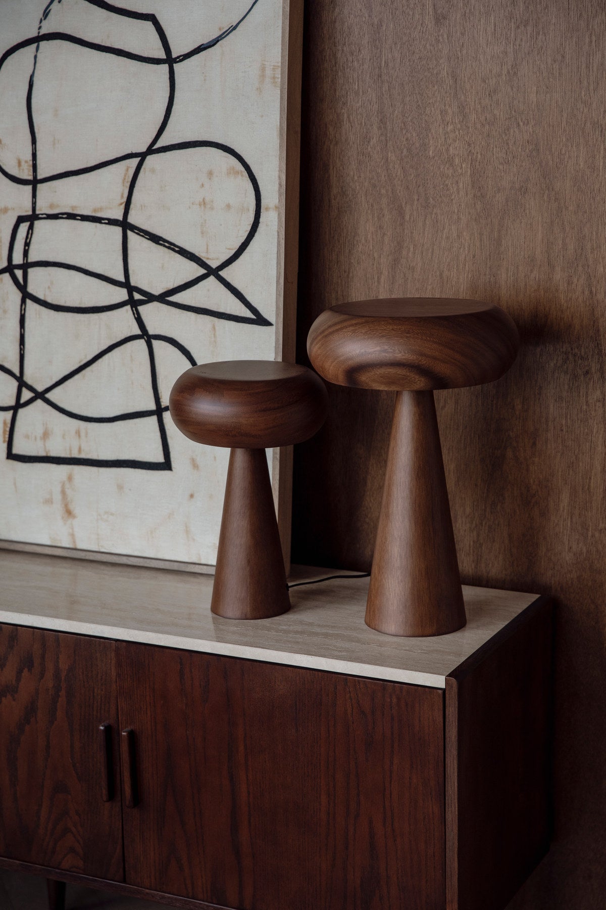 Tischlampe Morel in Braun präsentiert im Onlineshop von KAQTU Design AG. Tischleuchte ist von Dutchbone