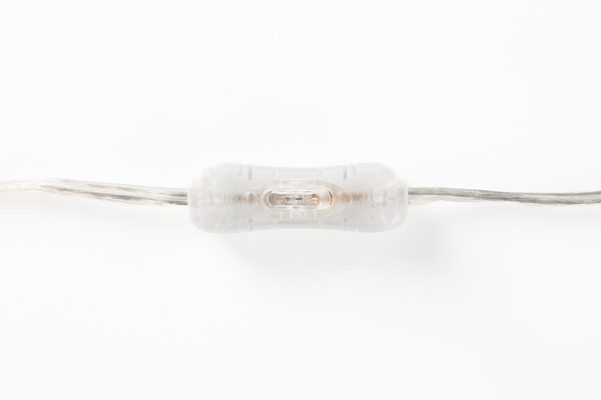 Tischlampe Scallop in Natürlich präsentiert im Onlineshop von KAQTU Design AG. Tischleuchte ist von Dutchbone