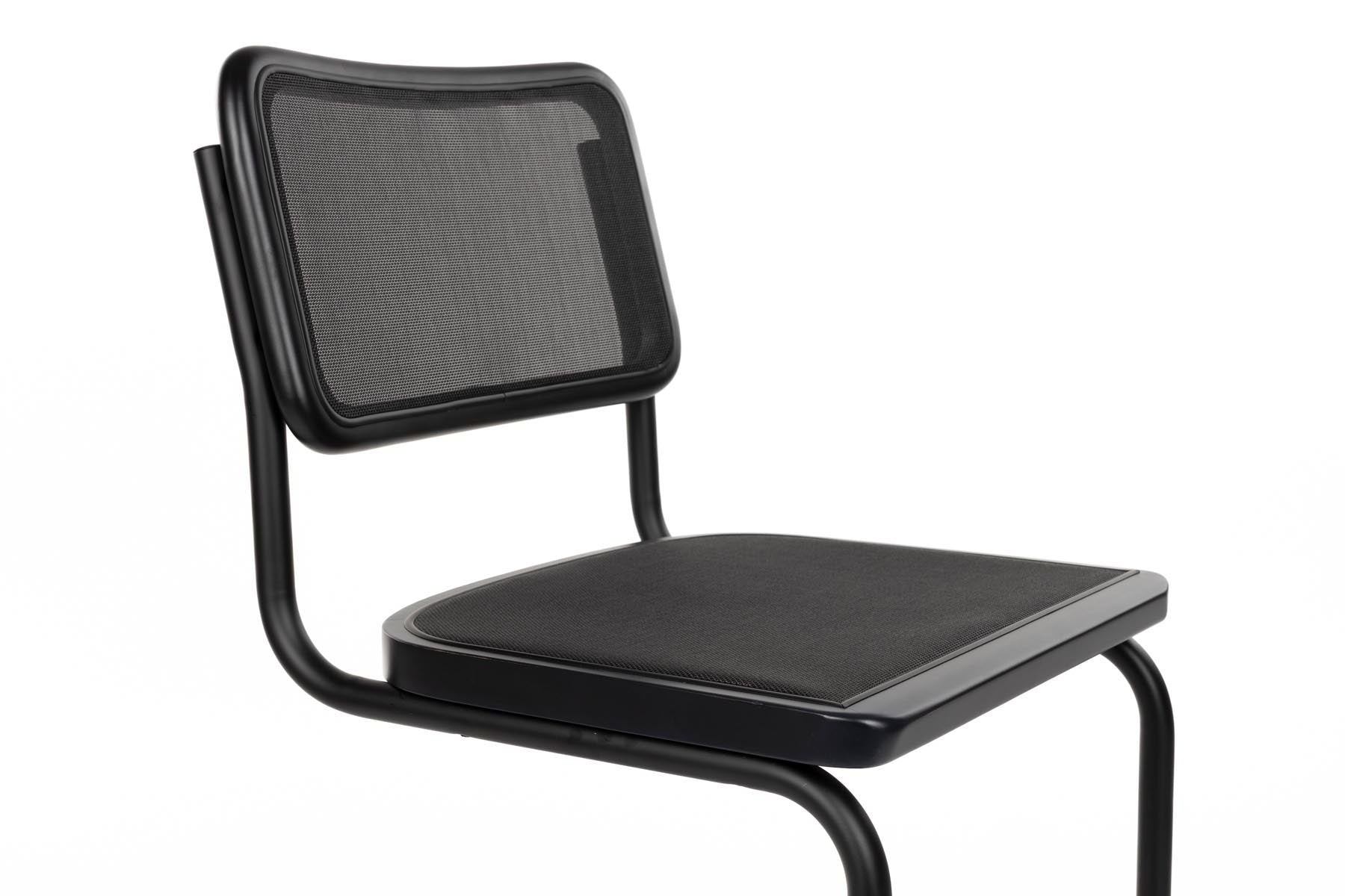 Stuhl Carree in Schwarz präsentiert im Onlineshop von KAQTU Design AG. Stuhl ist von Dutchbone