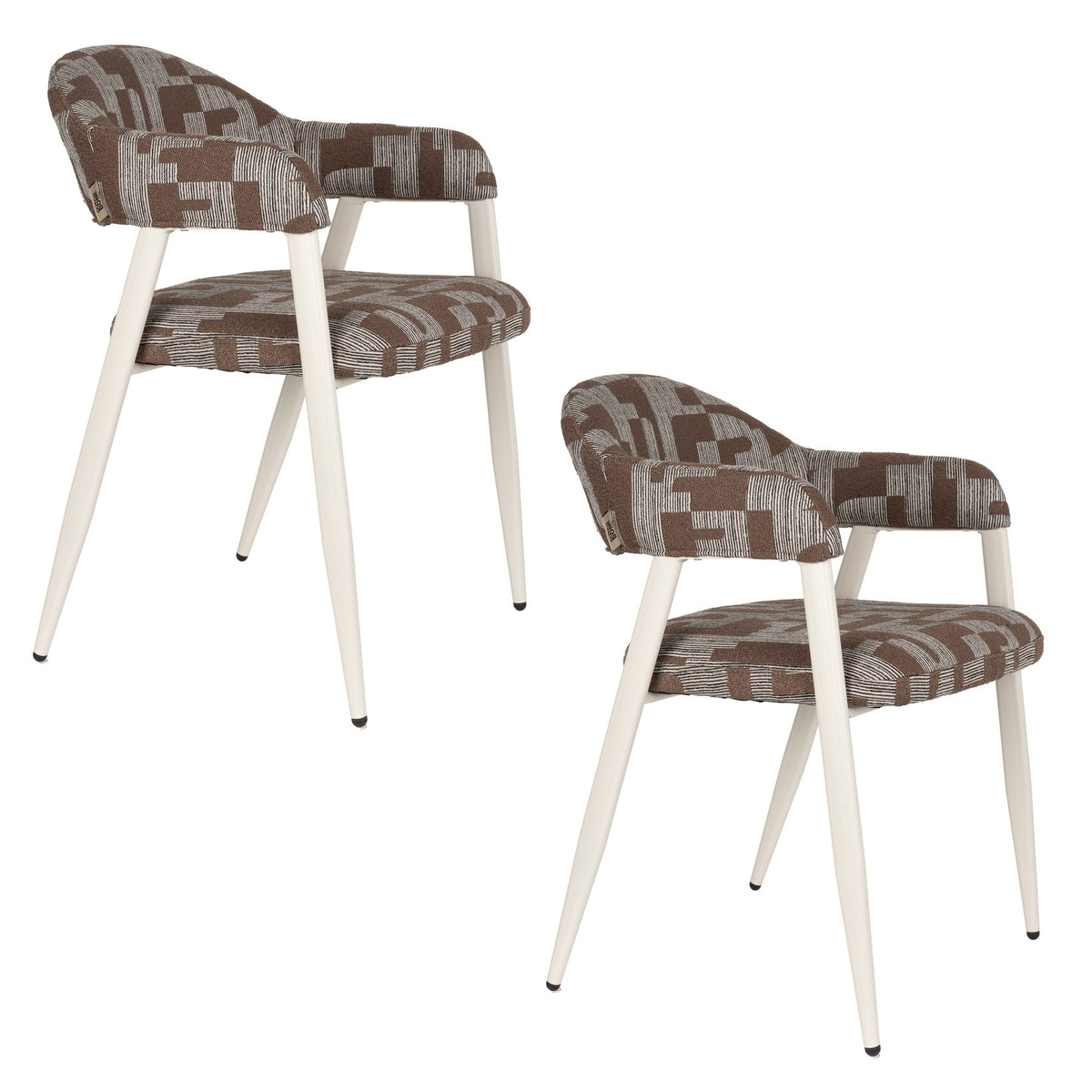 Beige Esszimmerstuhl Chair Miyo von Dutchbone mit gewebtem Bezug, gepolsterter Sitzfläche und schwarzem Metallgestell aus Sperrholz und Stahl.