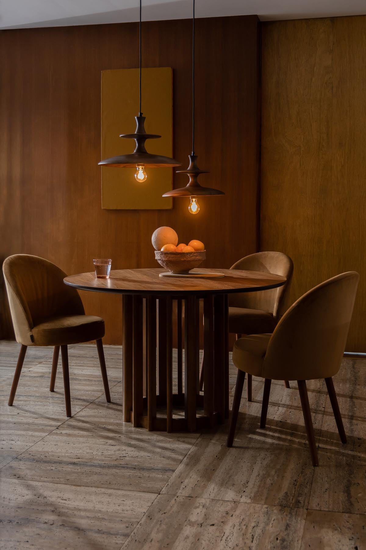 Stuhl Barbara in Camel präsentiert im Onlineshop von KAQTU Design AG. Stuhl ist von Dutchbone