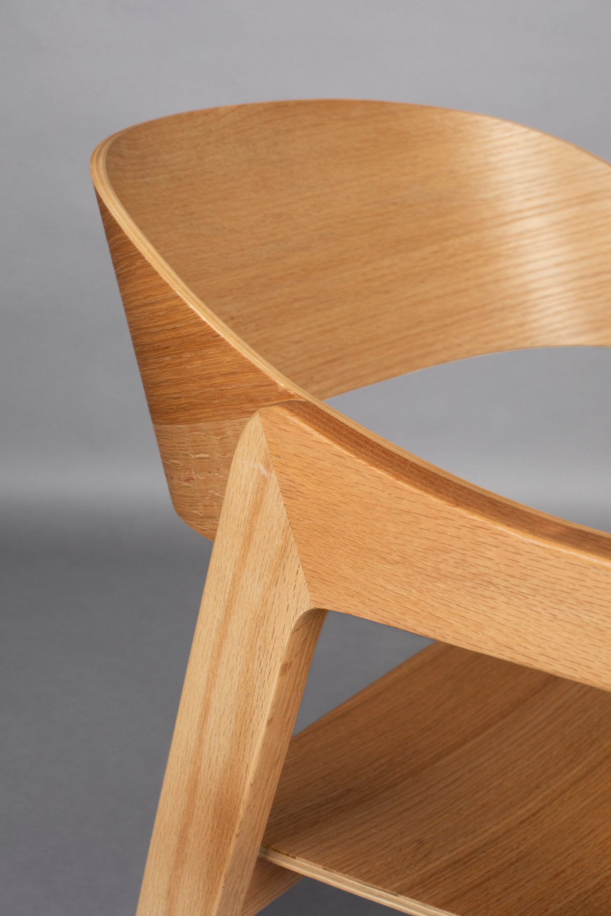 Stuhl Westlake in Natural präsentiert im Onlineshop von KAQTU Design AG. Stuhl mit Armlehne ist von Dutchbone
