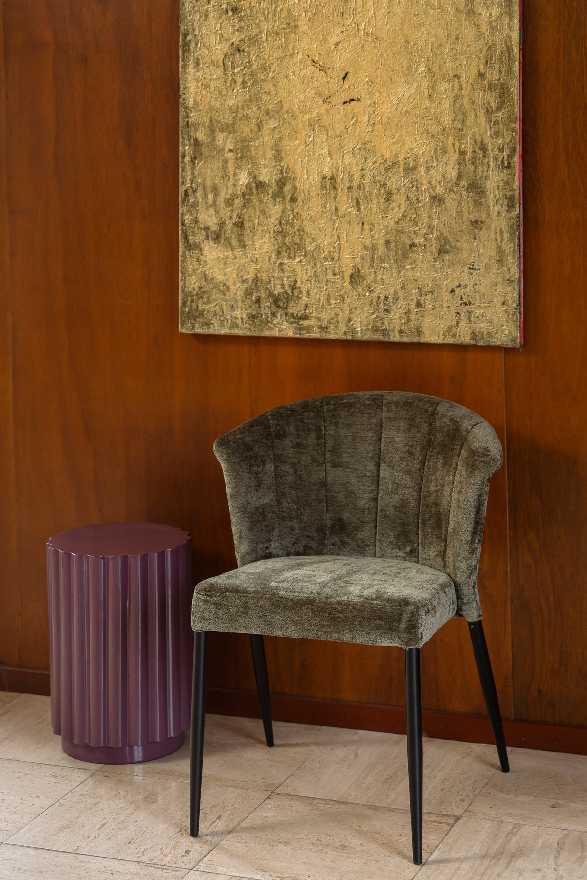Stuhl Georgia Grün in Grün präsentiert im Onlineshop von KAQTU Design AG. Schalenstuhl ist von Dutchbone