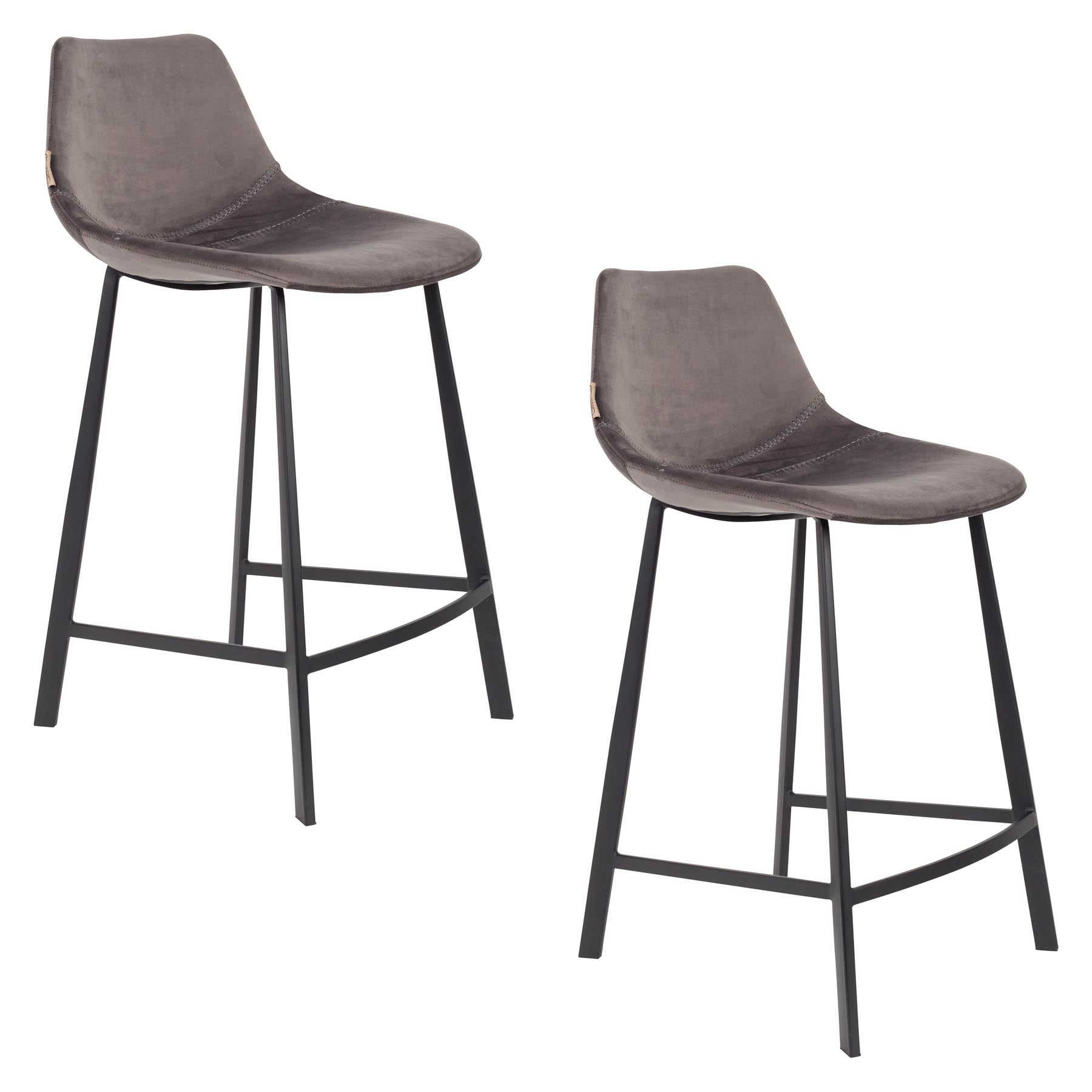 Barstuhl Franky Velvet in Grau präsentiert im Onlineshop von KAQTU Design AG. Barstuhl ist von Dutchbone