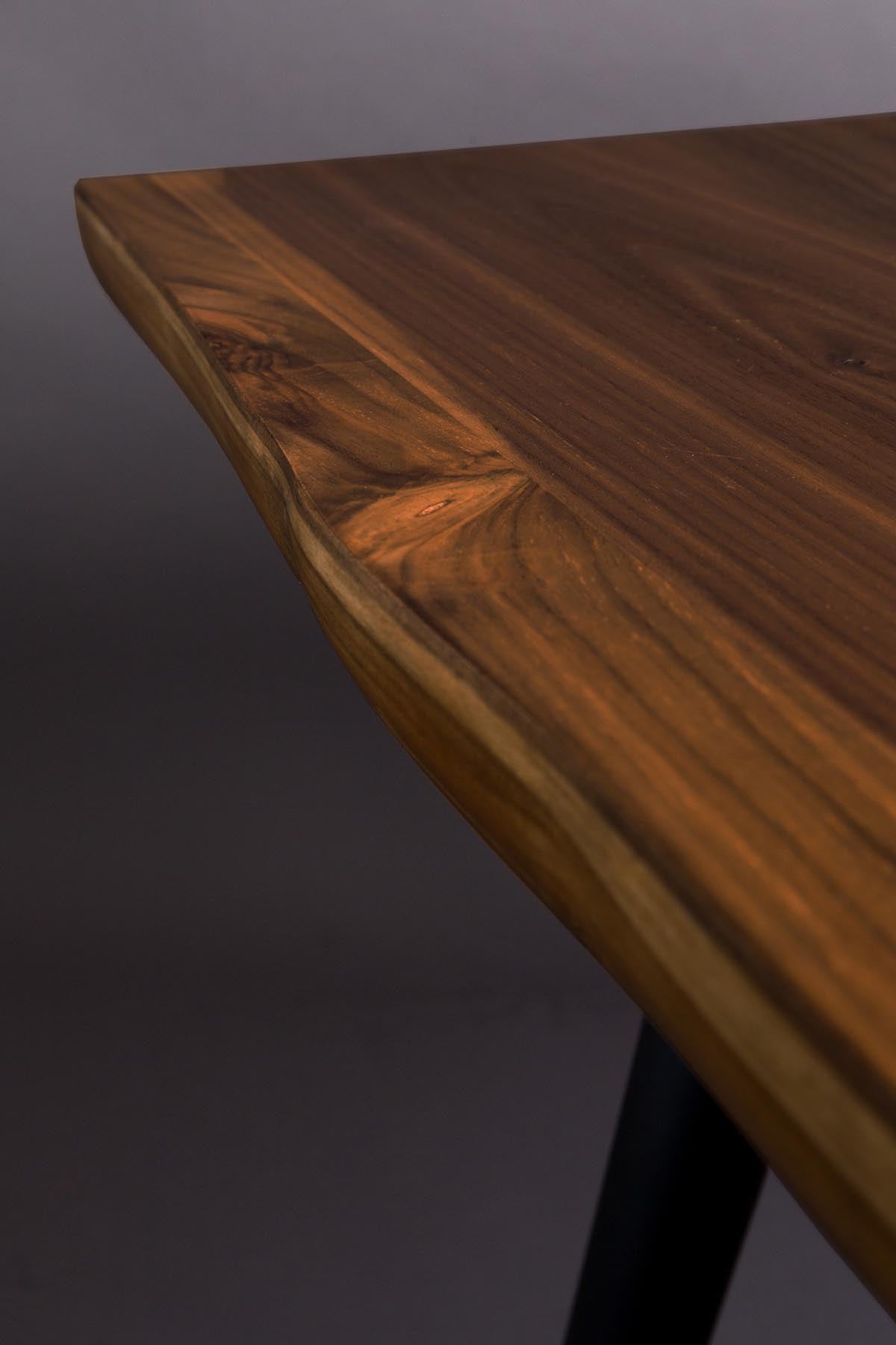 Tisch Alagon in Braun präsentiert im Onlineshop von KAQTU Design AG. Esstisch ist von Dutchbone