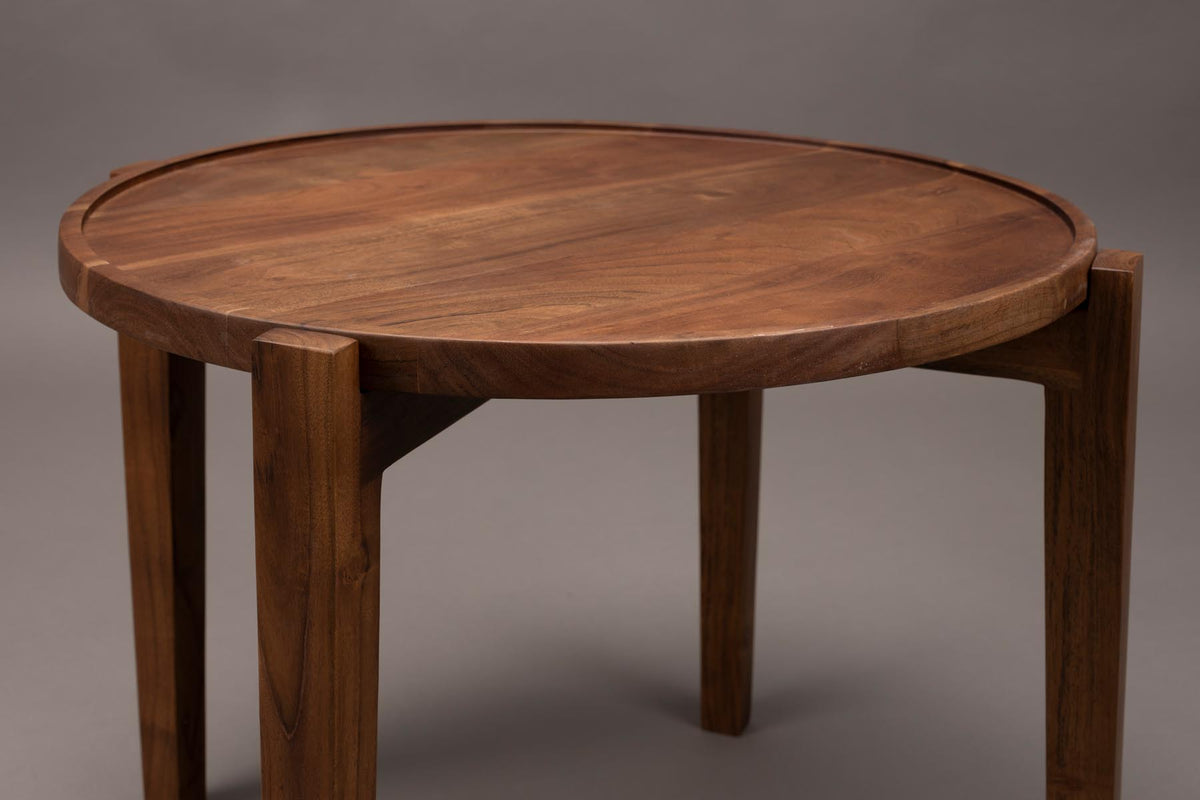Coffee Table Shane in Braun präsentiert im Onlineshop von KAQTU Design AG. Couchtisch ist von Dutchbone