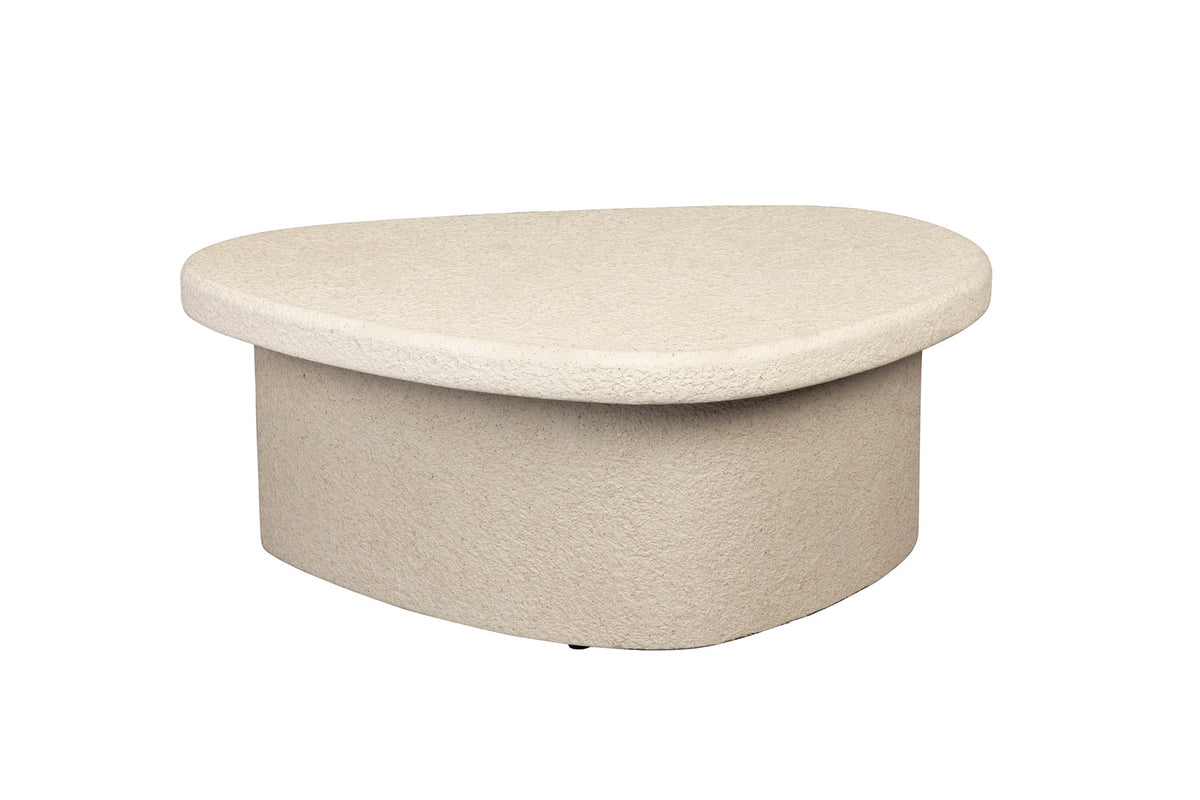 Coffee Table Veda in Beige präsentiert im Onlineshop von KAQTU Design AG. Couchtisch ist von Dutchbone