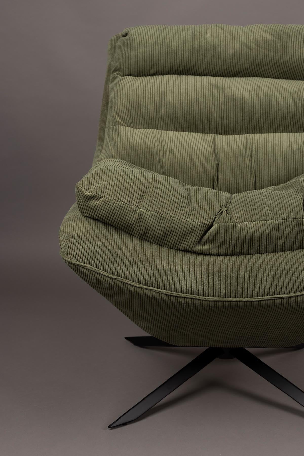 Lounge Chair Vince Green in Grün präsentiert im Onlineshop von KAQTU Design AG. Sessel ist von Dutchbone