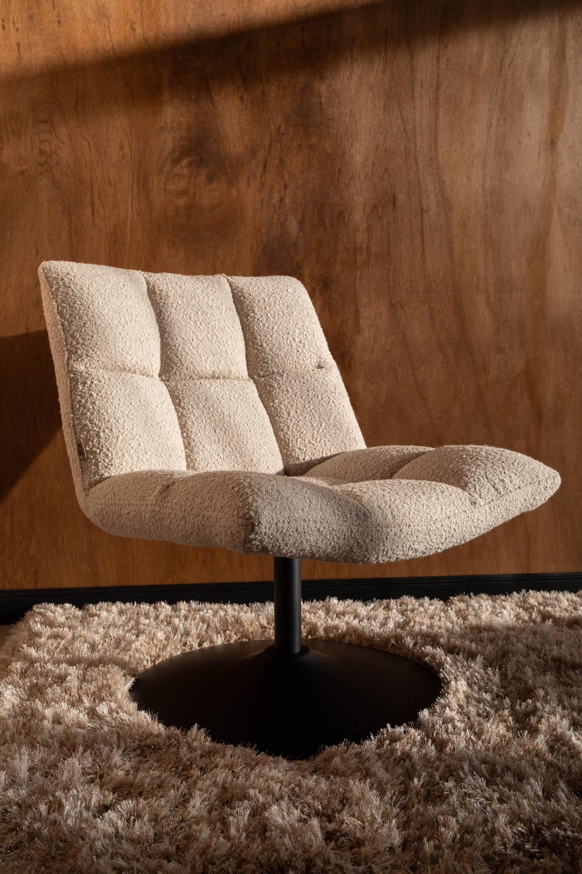 Sessel Bar in Beige präsentiert im Onlineshop von KAQTU Design AG. Sessel ist von Dutchbone