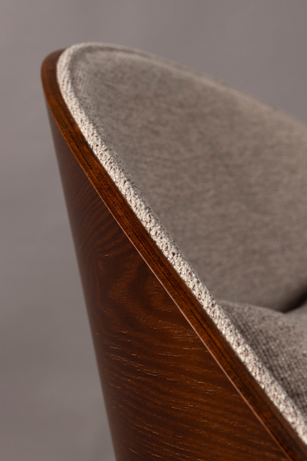 Sessel Rodin in Beige/Braun präsentiert im Onlineshop von KAQTU Design AG. Sessel ist von Dutchbone