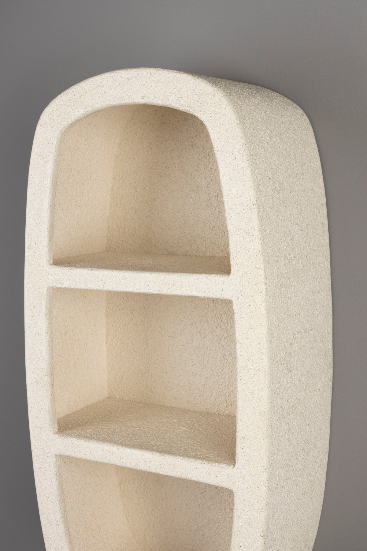 Wandregal Veda 2 Shelves in Beige präsentiert im Onlineshop von KAQTU Design AG. Wandregal ist von Dutchbone