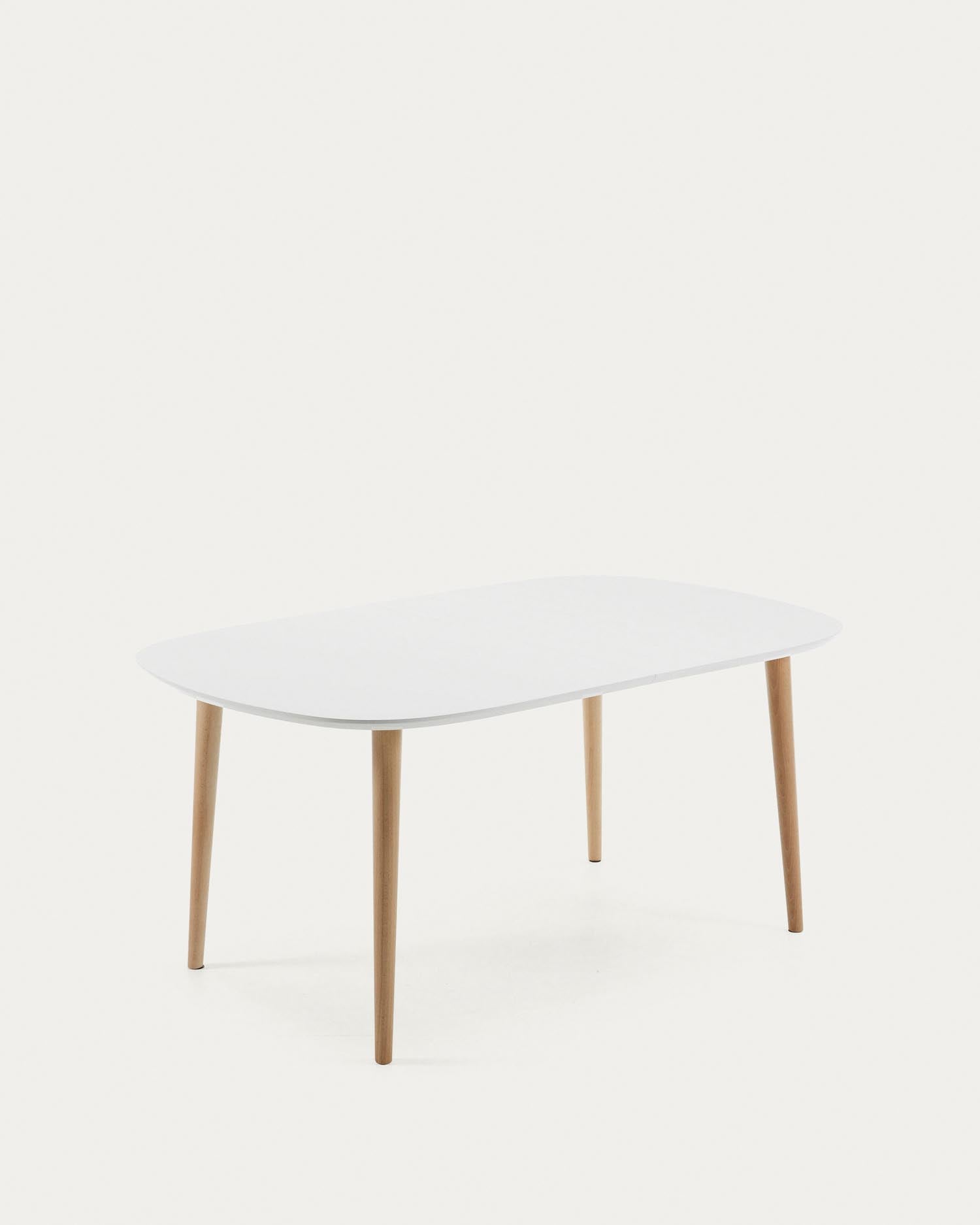 Tavolo allungabile Oqui in MDF laccato bianco e gambe in faggio massiccio 160 (260) x 100 cm