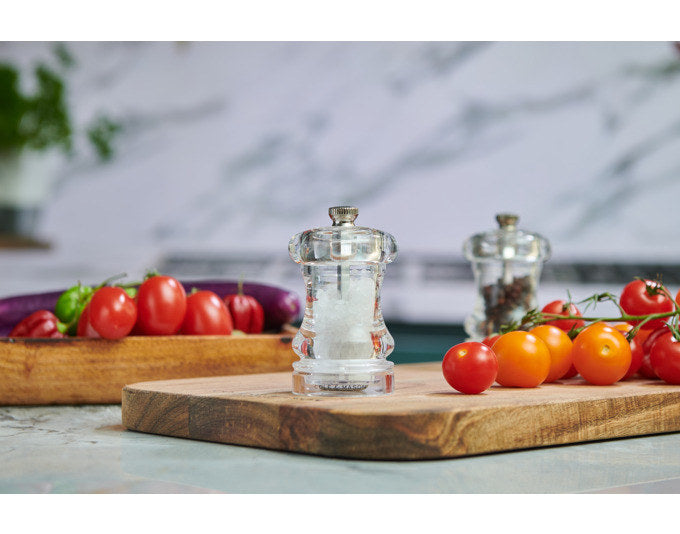 COLE&MASON Salzmühle Capstan 8.5 cm in Transparent, Silber präsentiert im Onlineshop von KAQTU Design AG. Salz & Pfeffer ist von COLE & MASON