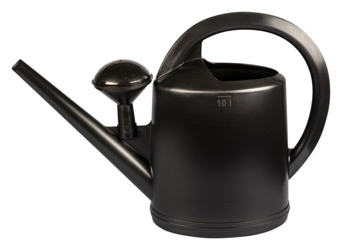 STÖCKLI Giesskanne Recycling schwarz 10 l in Schwarz präsentiert im Onlineshop von KAQTU Design AG. Giesskanne ist von STÖCKLI