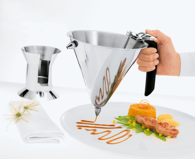 RÖSLE Fondanttrichter 1.2 l in Silber, Schwarz präsentiert im Onlineshop von KAQTU Design AG. Haushaltshilfen ist von RÖSLE
