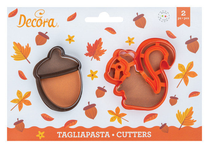 DECORA Ausstecher 2er Eichhörnchen & Eichel auf Karte in Orange, Braun präsentiert im Onlineshop von KAQTU Design AG. Ausstecher ist von DECORA