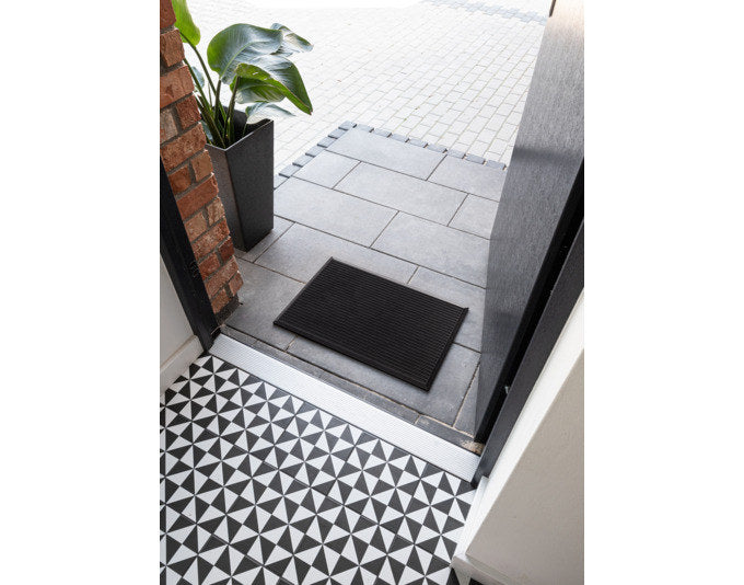 MULTY HOME Fussmatte Harmony schwarz 40x60 cm in Schwarz präsentiert im Onlineshop von KAQTU Design AG. Fussmatte ist von MULTY HOME EUROPE