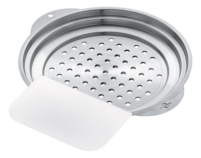 KÜCHENPROFI Spätzle-Sieb Pastacasa Edelstahl rostfrei ø 27 cm Reibefläche ø 19 cm mit Schaber in Silber präsentiert im Onlineshop von KAQTU Design AG. Küchensieb ist von KÜCHENPROFI