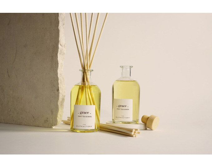THE OLPHACTORY Raumduft Mint Tea & Basil 250 ml in Transparent präsentiert im Onlineshop von KAQTU Design AG. Duftöl ist von THE OLPHACTORY