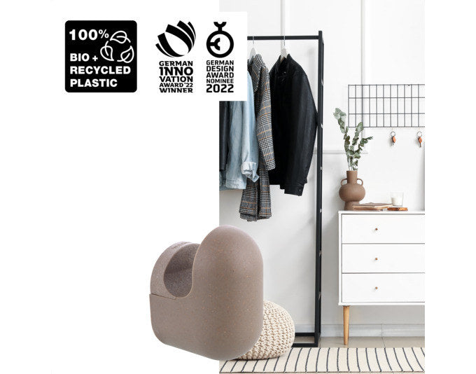 WAGNER Wandhaken Pill Klein taupe Inkl. Schrauben+Dübel in  präsentiert im Onlineshop von KAQTU Design AG. Kleiderhaken ist von WAGNER